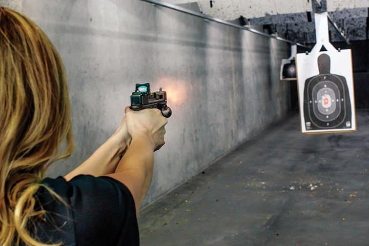 Professional shooting course - Machine Gun Preacher/inc. Pick-up/