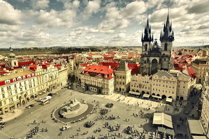 Wroclaw to Prague Day Trip