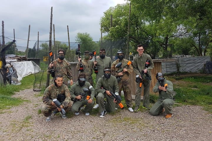 Paintball Krakow 200 bullets + private roundtrip transfer! :)