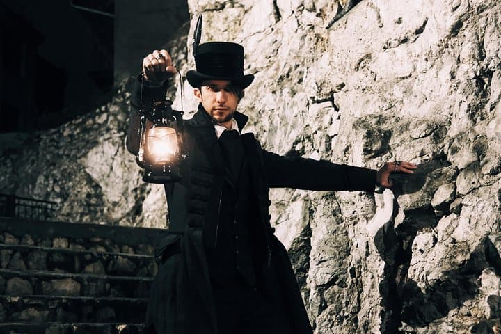 Krakow Night Tour: Ghosts, Vampires and Legends of the Old Town
