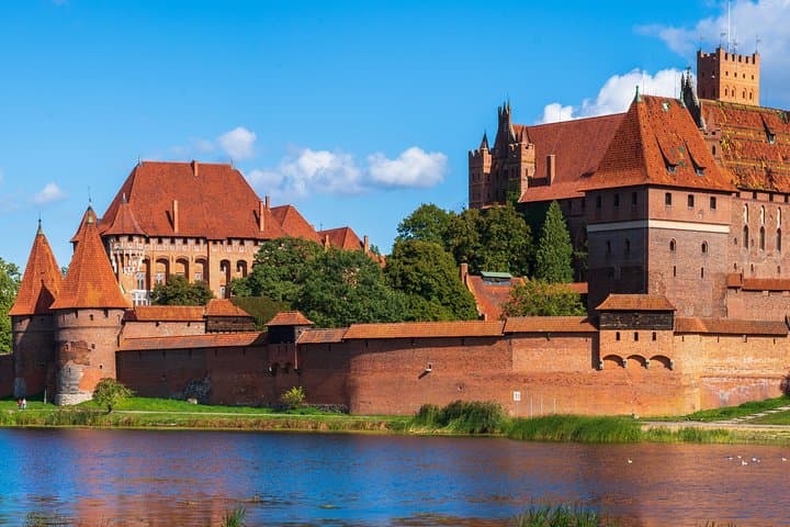 Gdansk Malbork Castle private tour