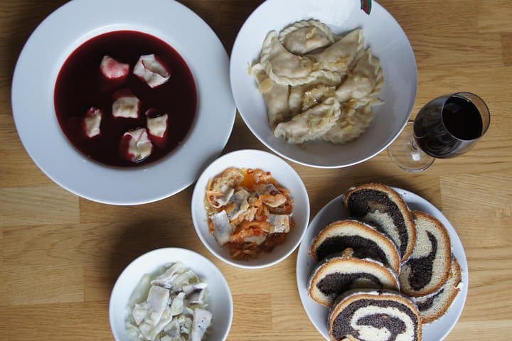 Flavours of Polish Christmas: 4 course dinner + cooking class