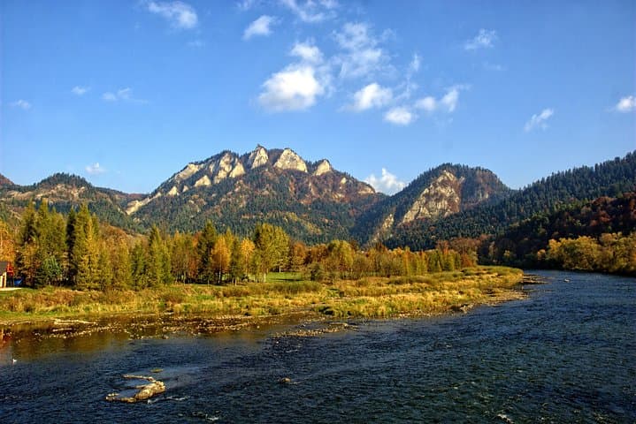 The cycling tour and Dunajec River Gorge rafting- private tour from Krakow