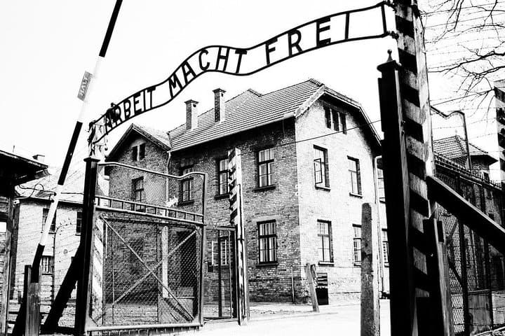 Transfer service for Auschwitz Birkeanu from Krakow