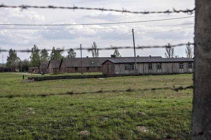 Transfer service for Auschwitz Birkeanu from Krakow