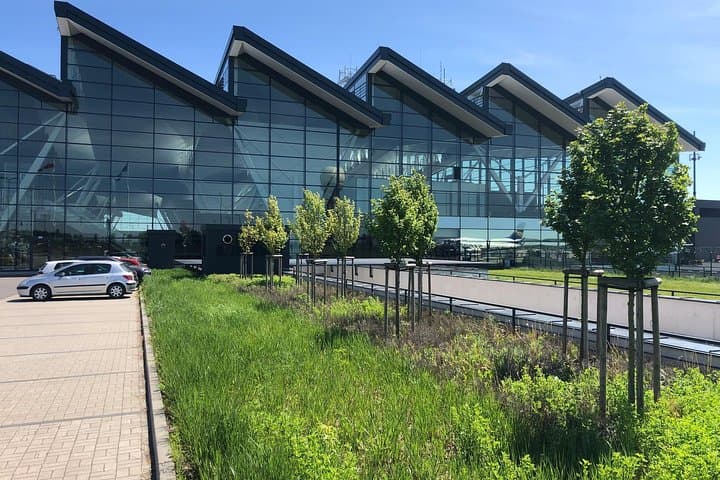 Gdańsk airport - arrival hall side