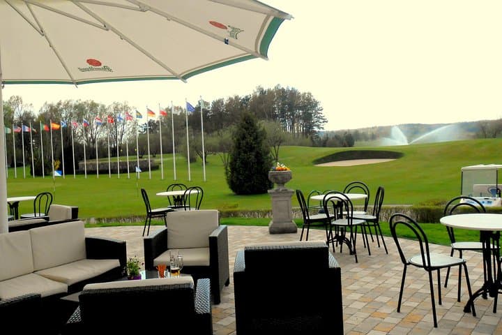Private transfer from Airport Gdansk to Postołowo Golf Club