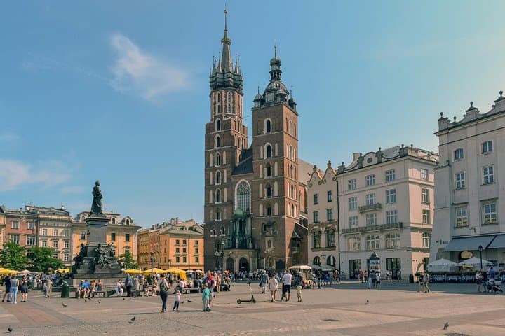 Discover Cracow’s most Photogenic Spots with a Local