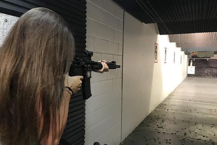 Warsaw: Extreme Shooting Range Experience with Transfer