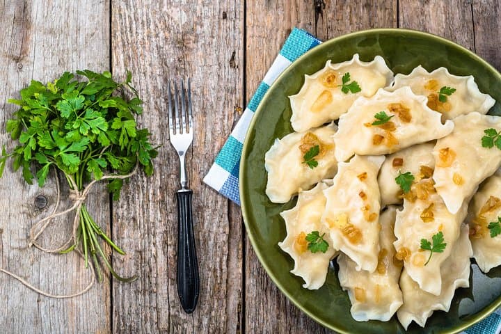 EVERYDAY Krakow: Traditional Food Tour with Old Town Sightseeing