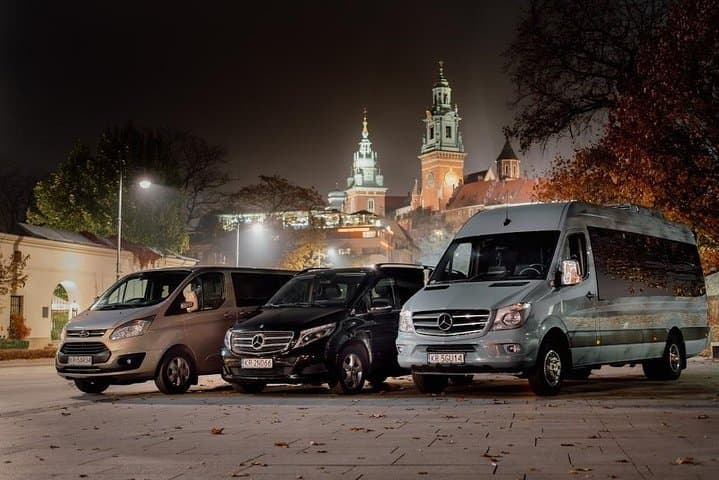 Krakow: Private Transfer to/from Warsaw