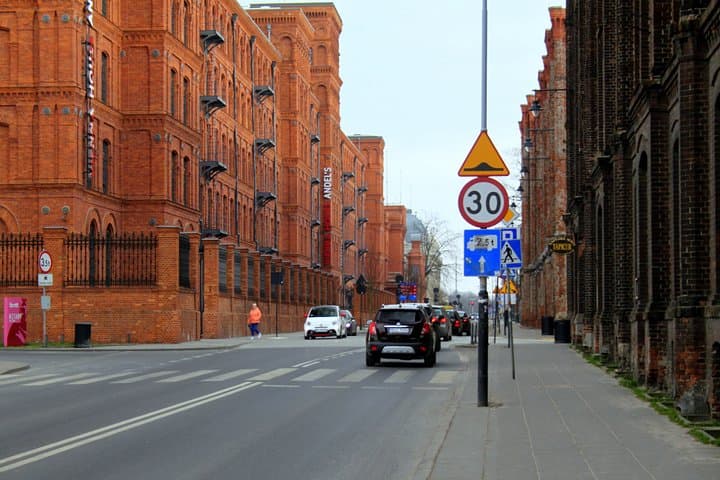 Full-Day Private Historic Guided Tour of Lodz from Warsaw