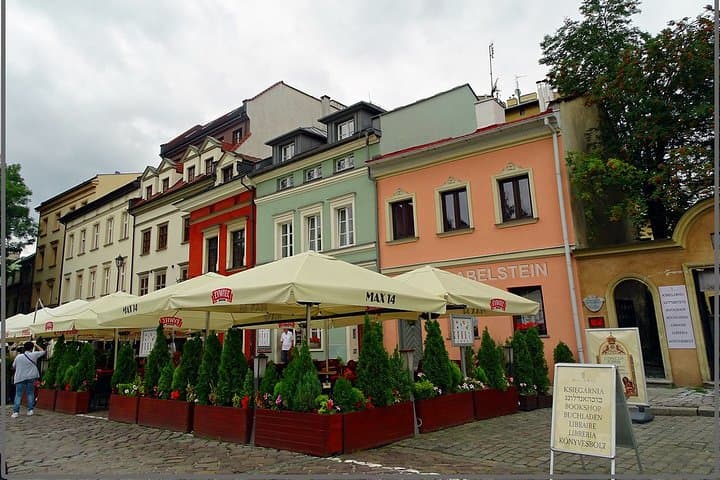Private arrival OR departure transfer in Krakow (hotel OR airport pick-up)