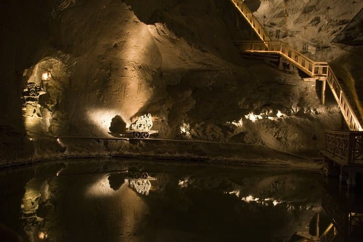 Guided Tour of the Wieliczka Salt Mine and Transfer from Krakow