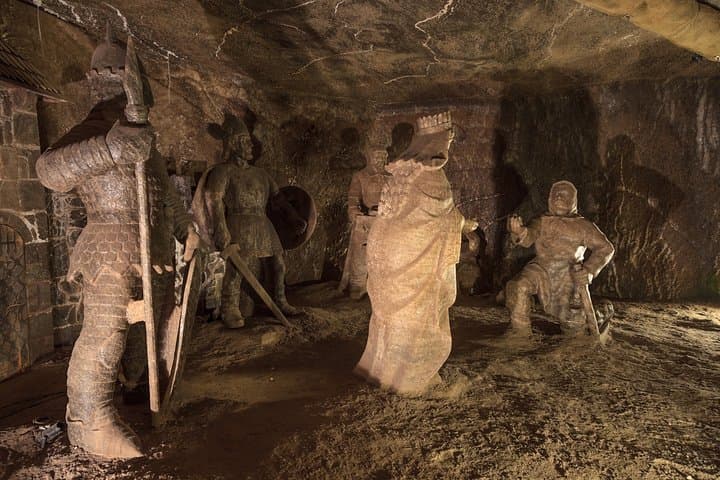 Guided Tour of the Wieliczka Salt Mine and Transfer from Krakow