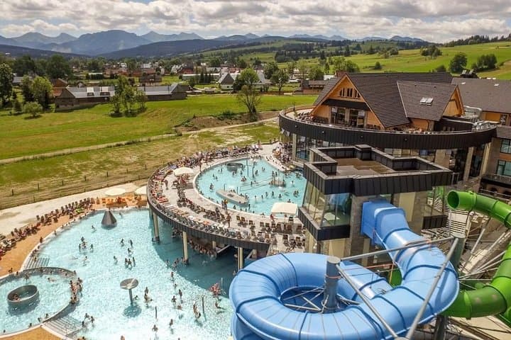 Full-Day Zakopane Town and Thermal Baths from Krakow