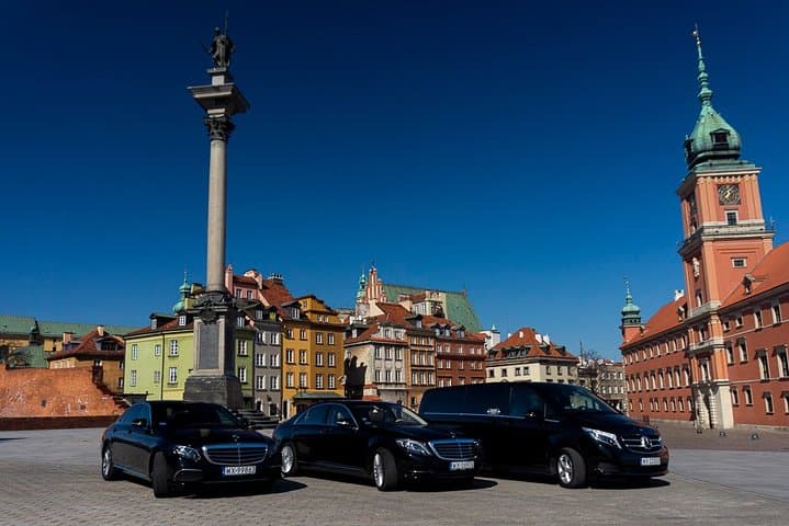 Mercedes at your disposal in Warsaw (4-12 hours) / shopping tour