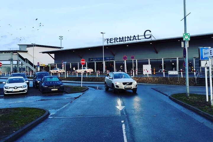 From Krakow to Berlin Airport Private Transfer