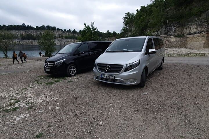 From Krakow to Vienna Airport Private Transfer