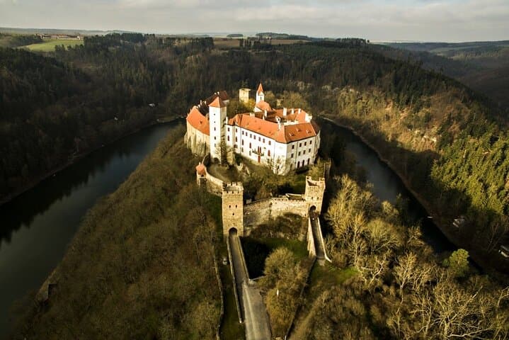 All seasons Baltic tour 21 days from Warsaw; Medieval towns and Teutonic castles