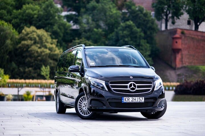 Krakow: Private Airport Transfer