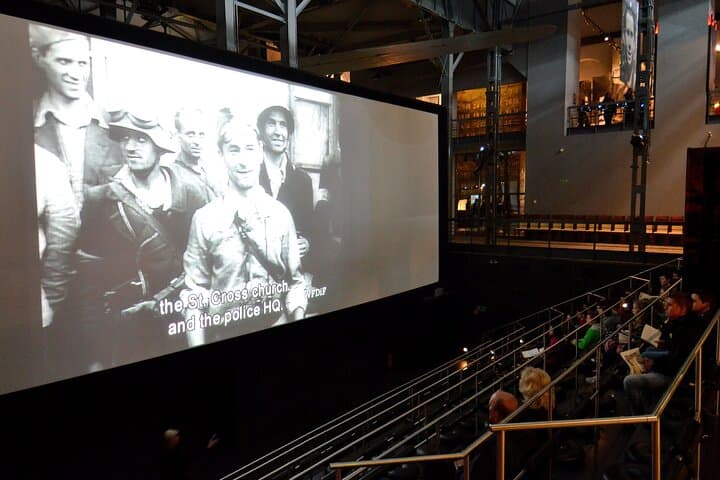 Warsaw Uprising Museum + Polish Vodka Museum: SMALL GROUP /inc. Pick-up/