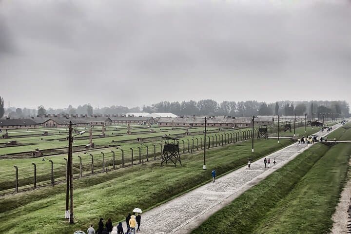 Auschwitz - Birkenau Private, 6-hr Study Tour