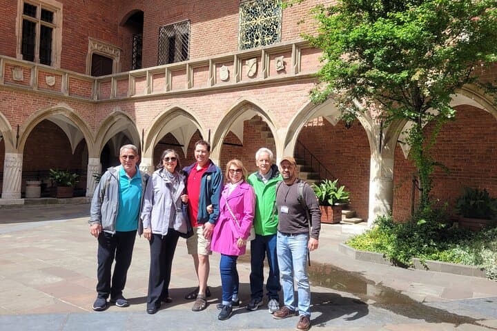 Salt Mine Tour and Krakow City Tour in one day
