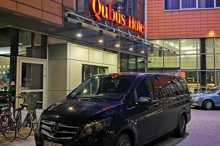 Guided Tour from Krakow to Auschwitz Birkenau with hotel pick up