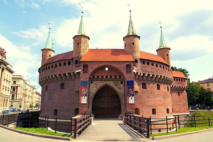 From Warsaw: Krakow and Auschwitz Day Tour by Train