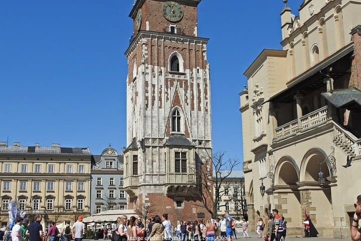Welcome to Krakow: Private 2-hour Old Town Walking Tour