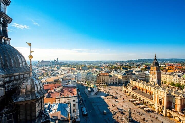 2 Days Tour to Auschwitz and Krakow from Warsaw