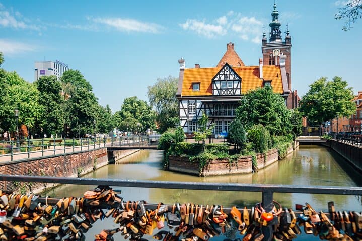 Private Walking Tour in Gdansk Romantic Old Town