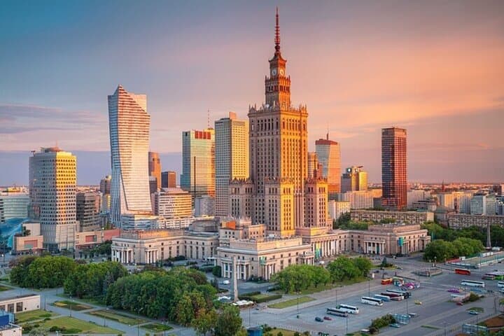 Warsaw : Jewish Quarter private Walking Tour With A Guide
