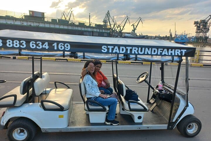Gdansk: Private City Sightseeing Tour by Buggy/Cart LIVE GUIDED