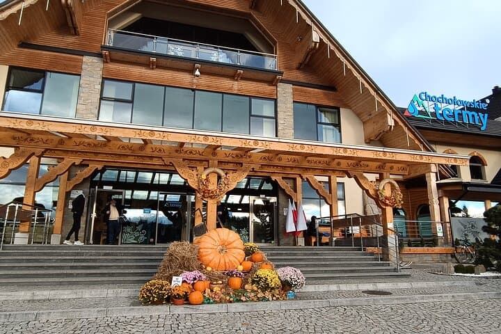 Zakopane and Hot Baths from Krakow Small Group