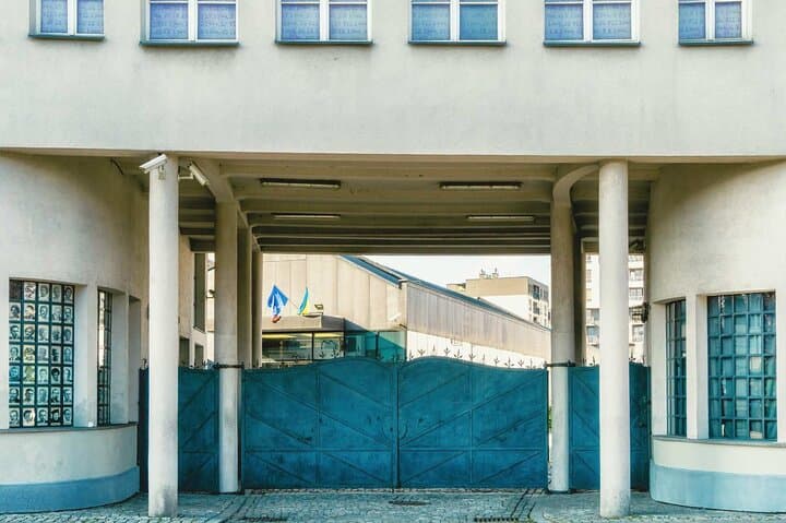 Schindler's Factory and Krakow Ghetto Monty Private Walking Tour