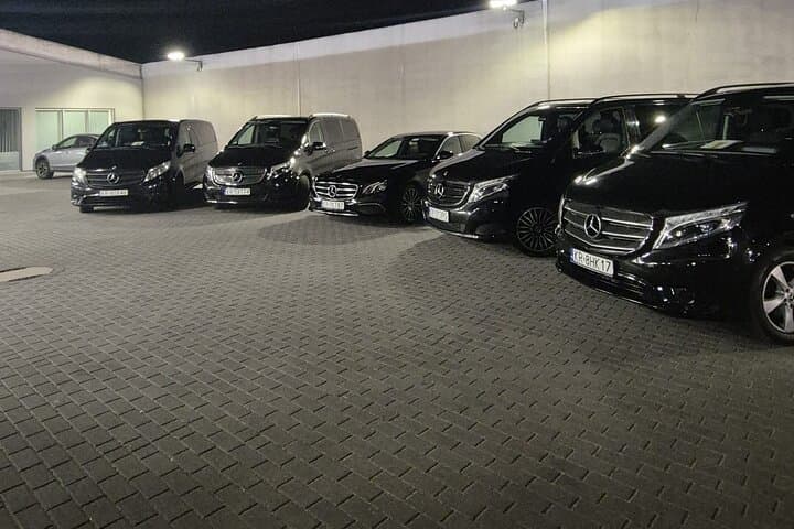 Kraków: Airport Transfer