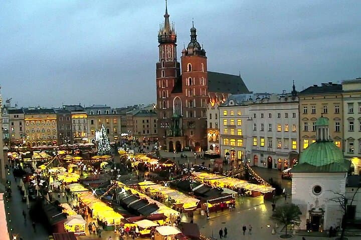 Christmas Walking Tour with Krakow's Christmas Market