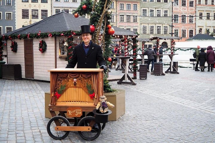 Festive Wonders 3 Hour Walking Tour with Warsaw Christmas Market