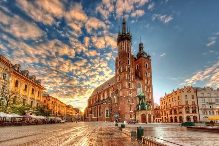 Private Transfer Krakow International Airport KRK to Krakow City