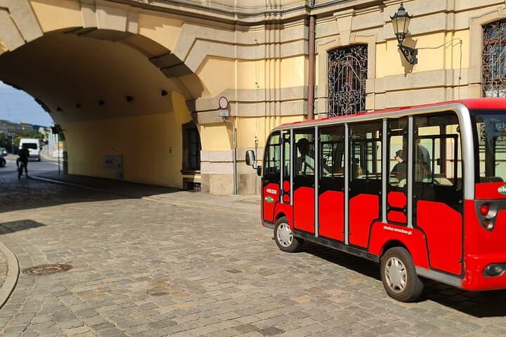 Wroclaw tour with electric bus, 2 h (English guide) 5-13 people
