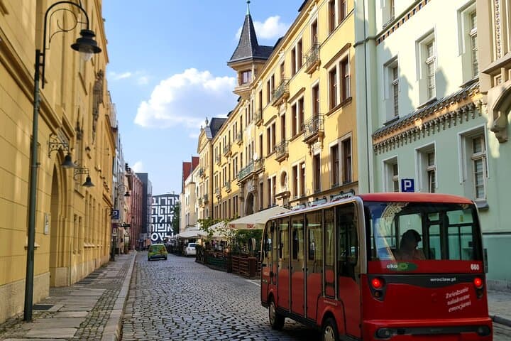 Wroclaw tour with electric bus, 2 h (English guide) 5-13 people