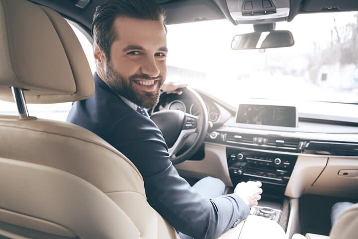 Private transfer from Gdansk to Warsaw with 2h of Sightseeing