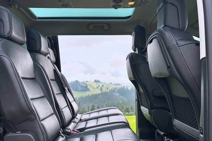 Luxury Private Transfer from Krakow to Prague