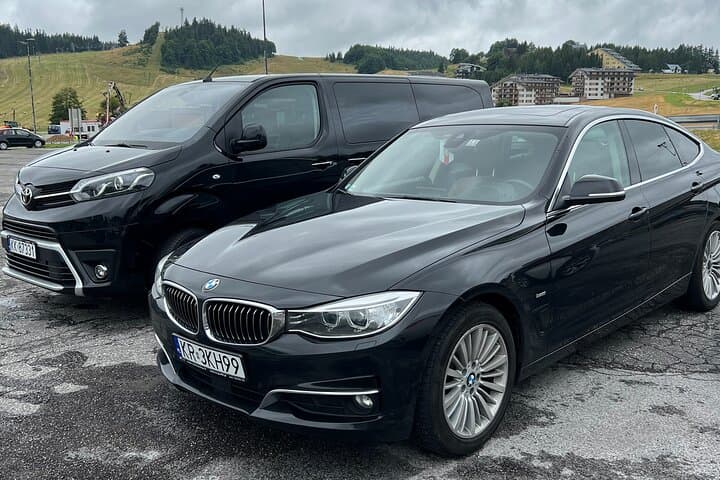 Luxury Private Transfer from Krakow to Warsaw