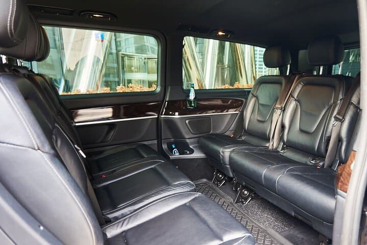 Transfer Warsaw - Chelm or back by limousine/minivan