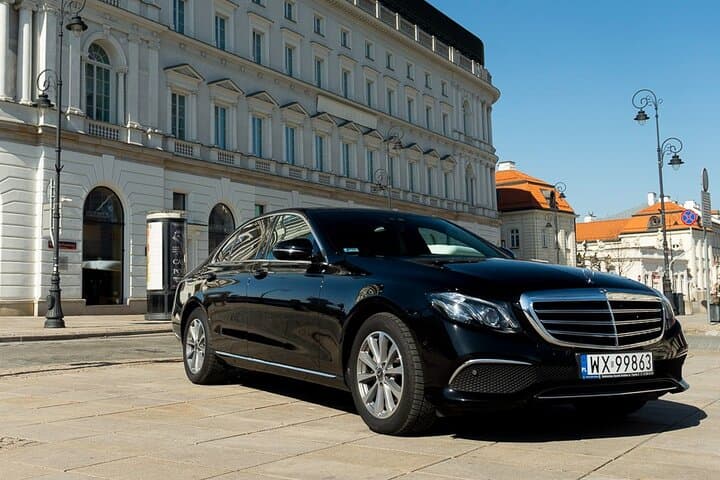 Transfer Warsaw - Chelm or back by limousine/minivan