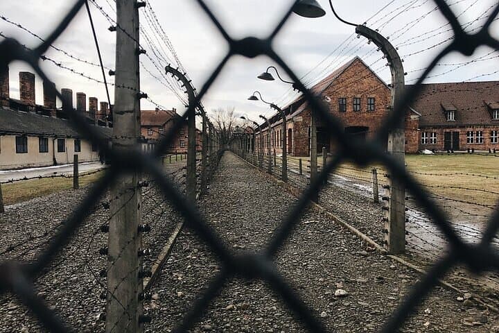 Small Group VIP Auschwitz Tour with Transportation