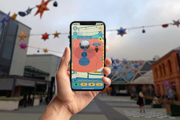 Warsaw Artist Studio GPS App Walking Tour Mobile Game